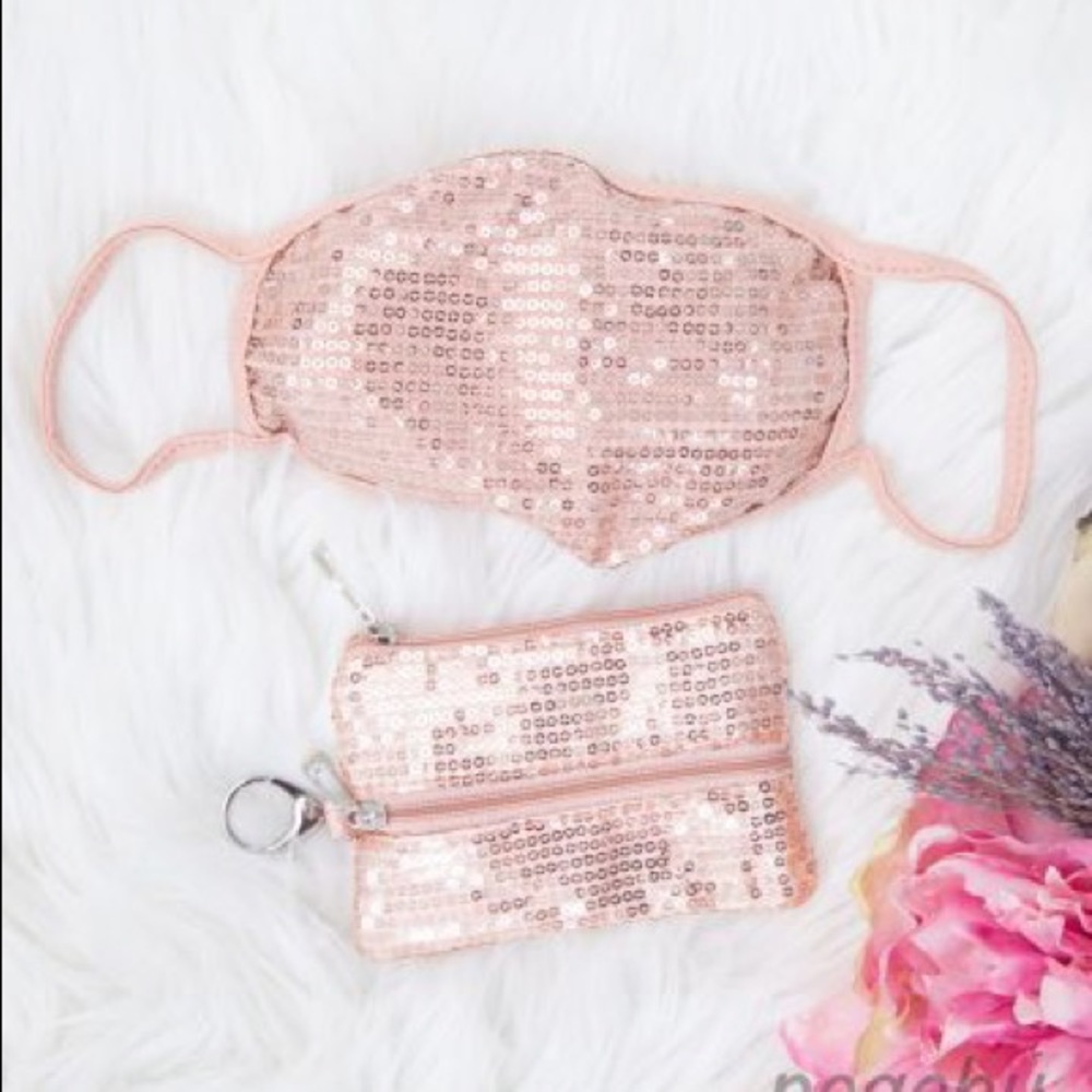 Rose Gold Face Mask with Matching Keychain Case